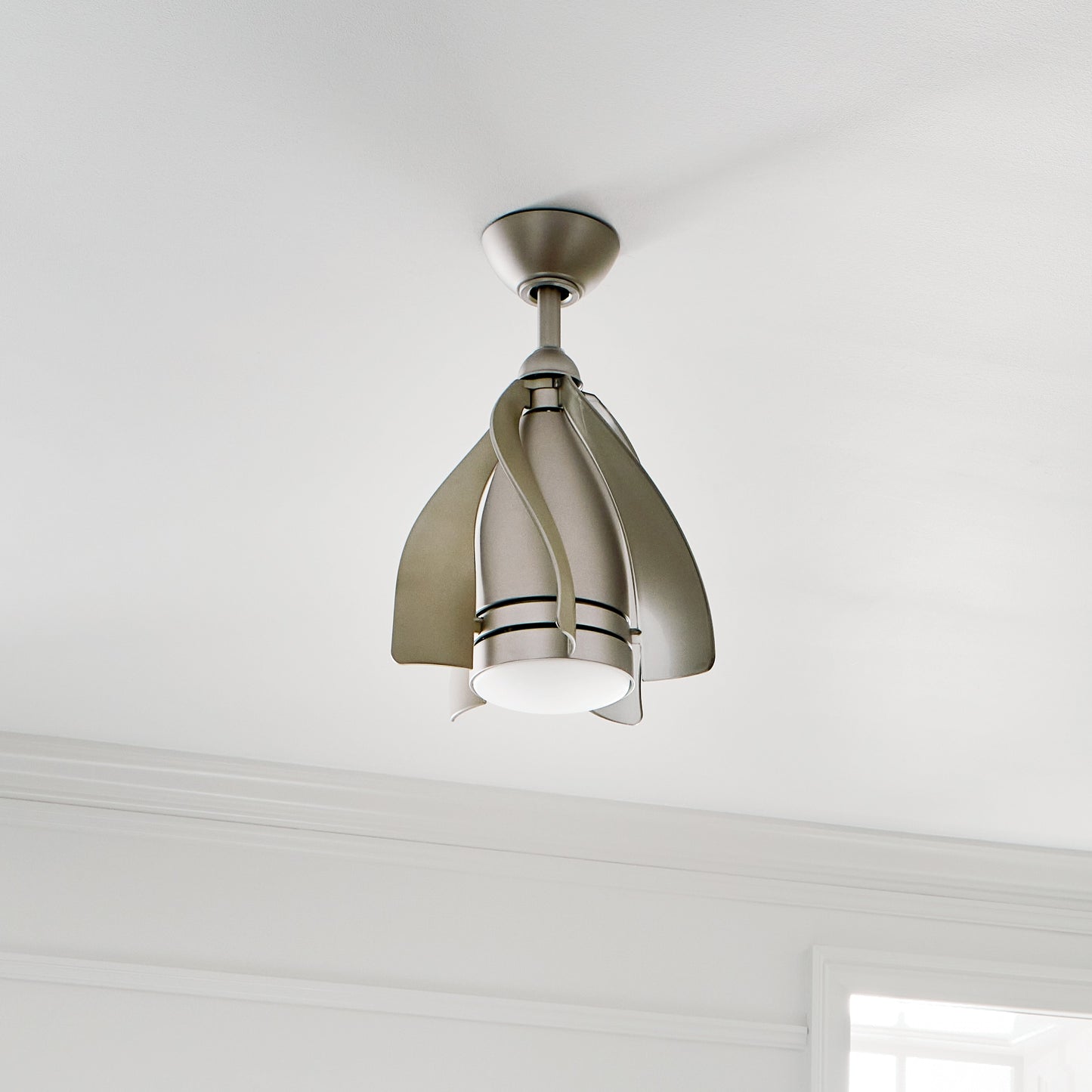 Kichler Terna 15-in Integrated LED Brushed Nickel with Champagne Blades Ceiling Fan With Light - Remote Included ( 5 -Blade ) 1449175