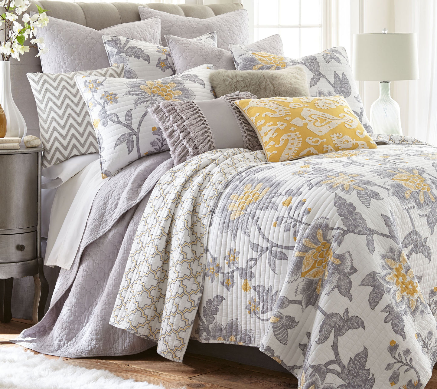 Levtex Home Reverie Floral 3-Piece King/Cal King Quilt Set