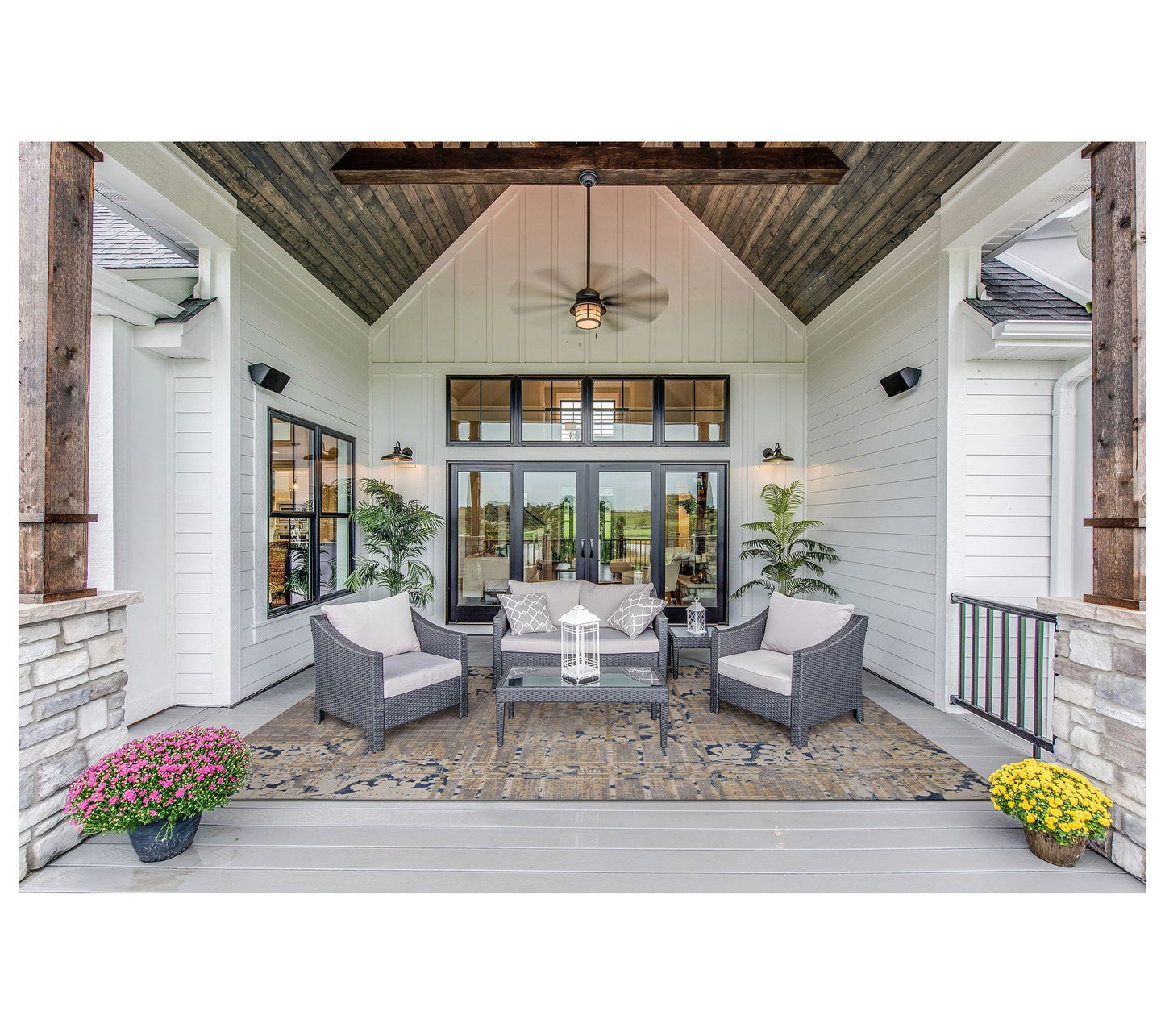 Linon Home Decor Indoor/Outdoor Washable Archer7x9 ft Rug