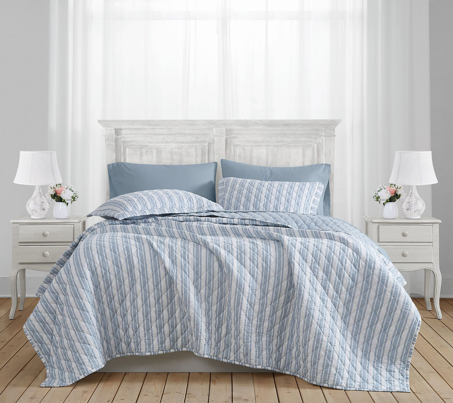 The Farmhouse by Rachel Ashwell Ticking Stripe King Quilt Set