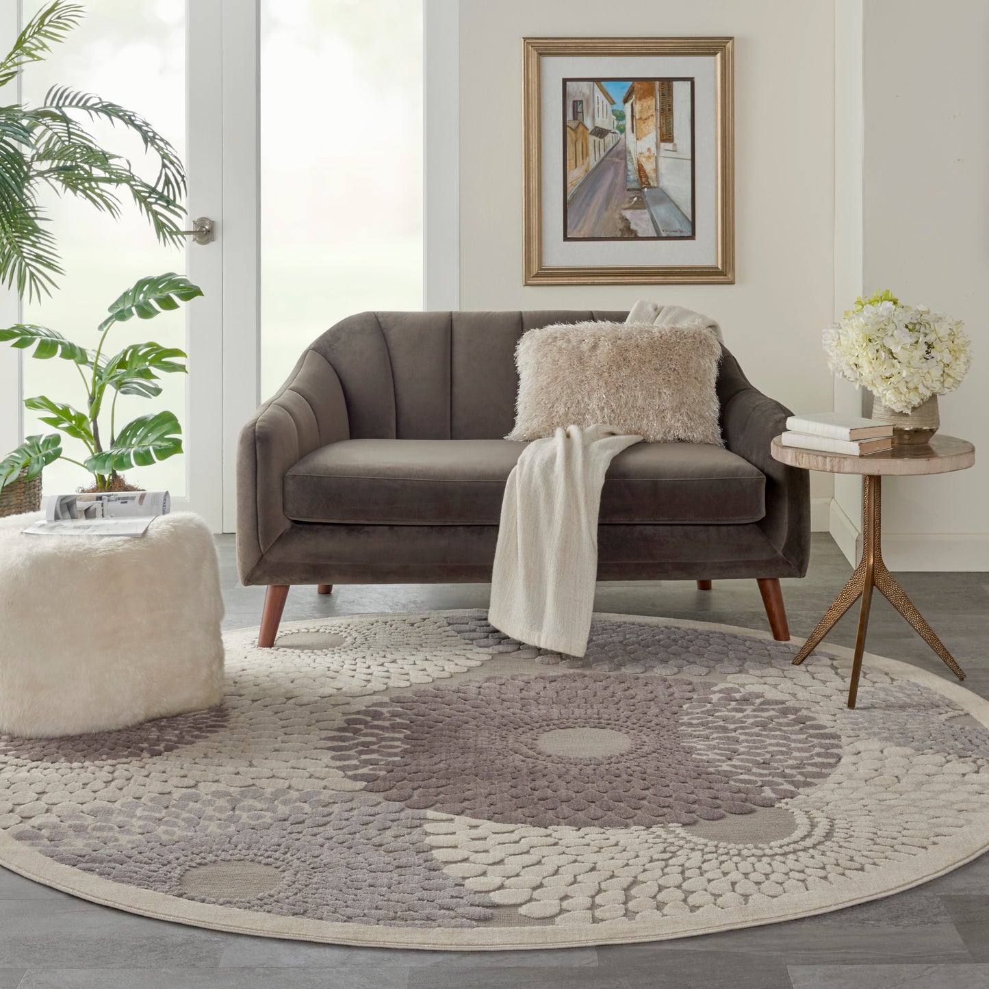 Nourison Graphic Illusions 7 x 7 (ft) Loomed Gray Round Indoor Abstract Area rug