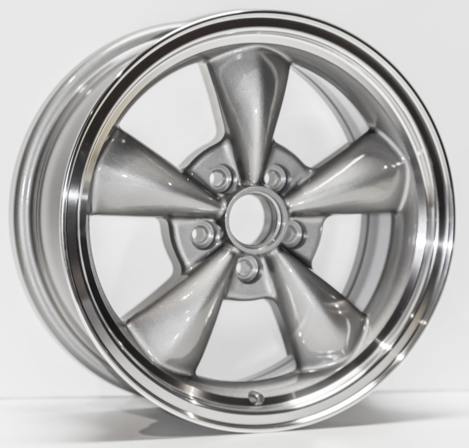 1994-1995 Ford Mustang Replacement Wheel 17"X8" 5 Spoke, Gray Machined and Painted