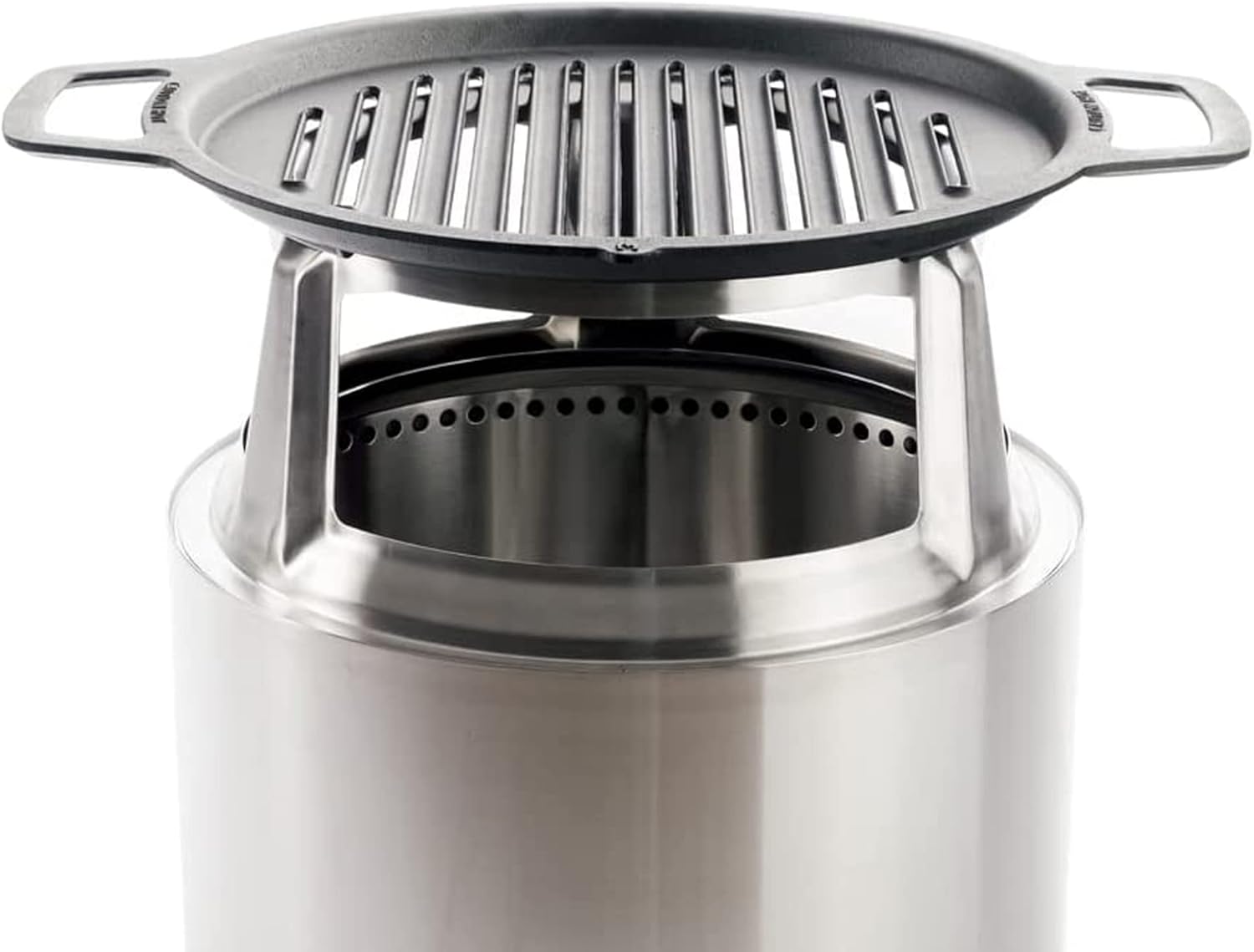 Solo Stove Bonfire Grill Top and Hub, Cast Iron Cooktop with Stainless steel Hub for 8\u201D Elevation, Addition for Bonfire Fire Pit, Weight: 20 lbs, Diameter: 17.5"