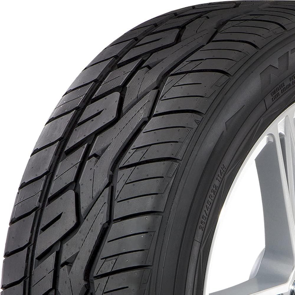 Nitto 265/50R20 111V XL NT420V BW