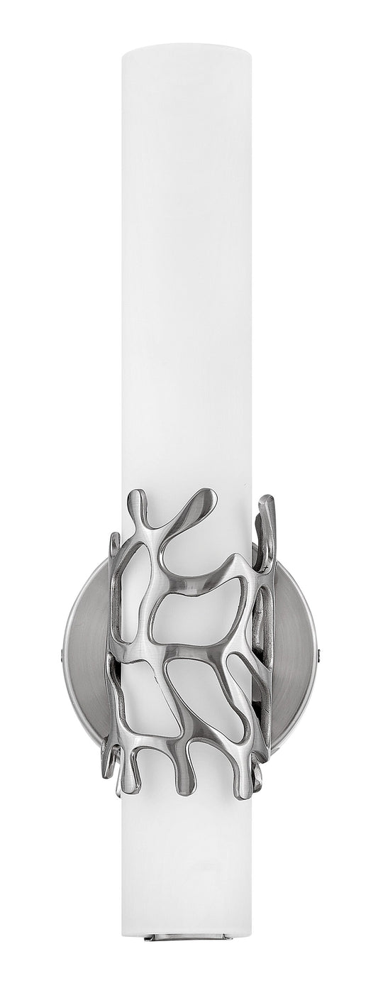 Hinkley Lyra 4.75-in 1 -Light Brushed Nickel Integrated LED Coastal Vanity light 5662916