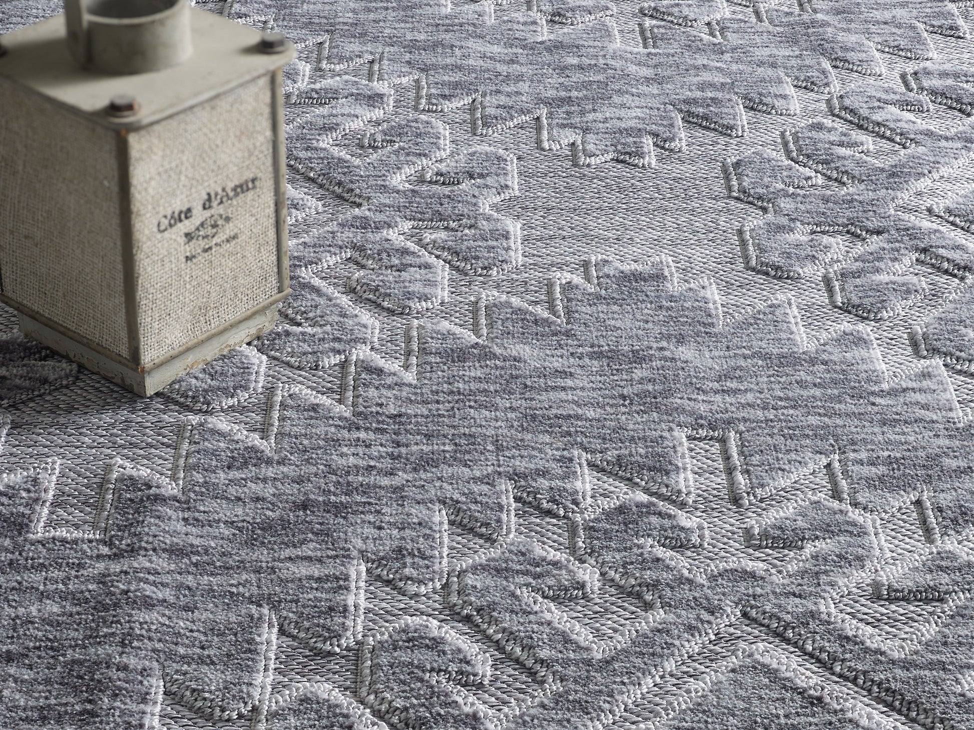 MDA Rugs Milos 5 x 7 (ft) Grey/White Rectangular Indoor Geometric Area rug