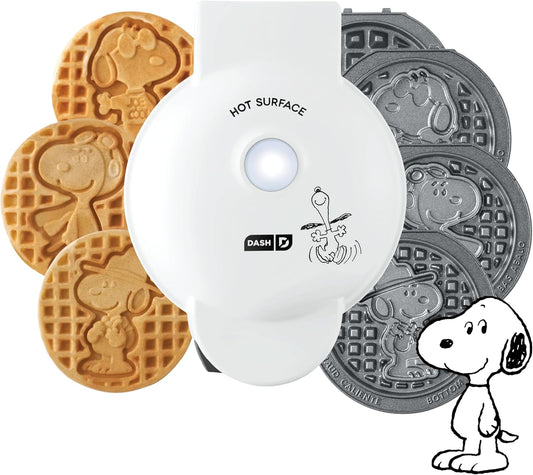 Peanuts x Dash MultiMaker Mini Maker System (4 Plates: Joe Cool, Flying Ace, Beagle Scout, Waffle)