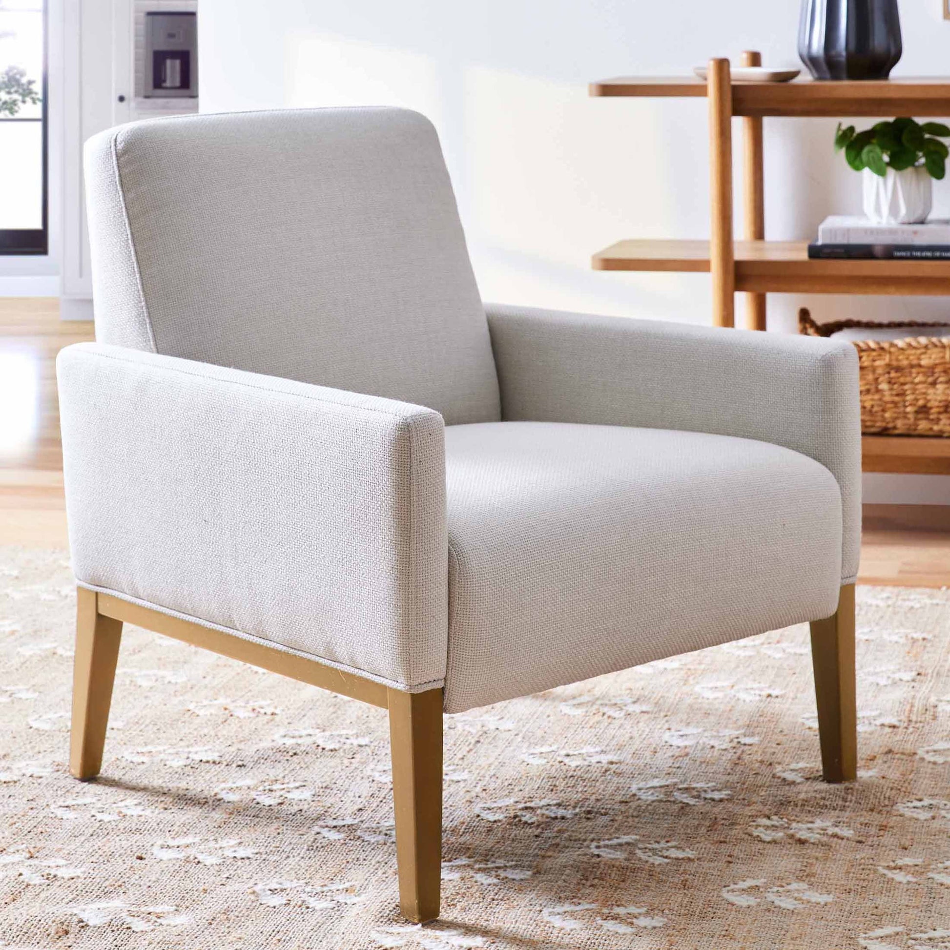 Better Homes & Gardens Reading Accent Chair, Cream