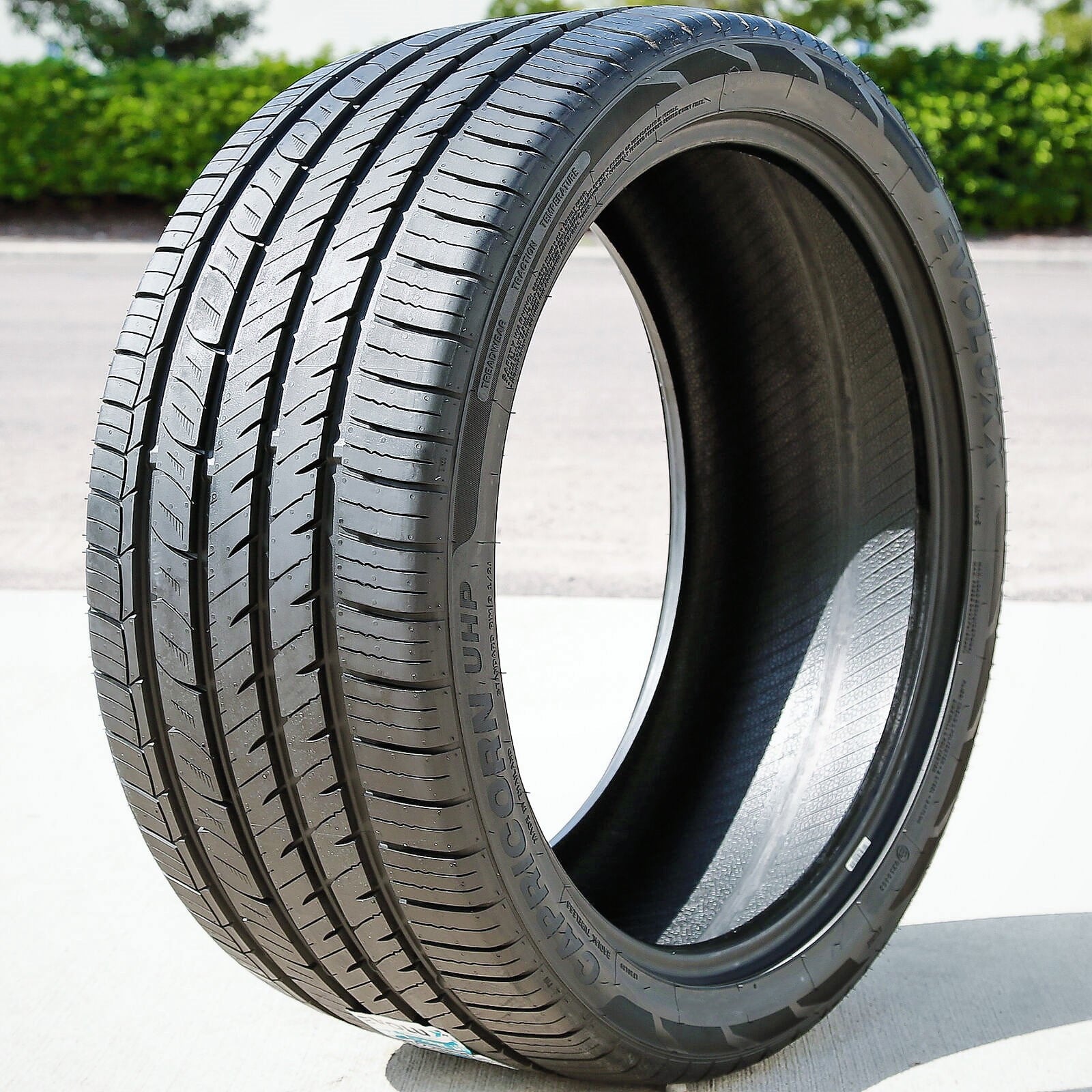 Evoluxx Capricorn UHP UHP 285/35R22 102W XL Passenger Tire