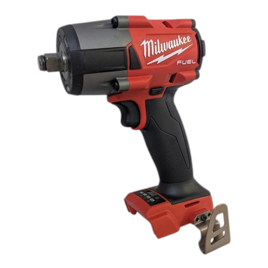 Milwaukee M18 FUEL 1/2" Mid-Torque Impact Wrench with Friction Ring – 650 ft-lbs Torque, Compact & Powerful Cordless Tool  2962-20 (Bare Tool)