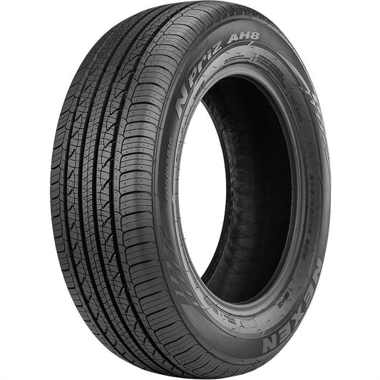 Nexen N'Priz AH8 195/65-15 91 H All-Season Passenger Tire