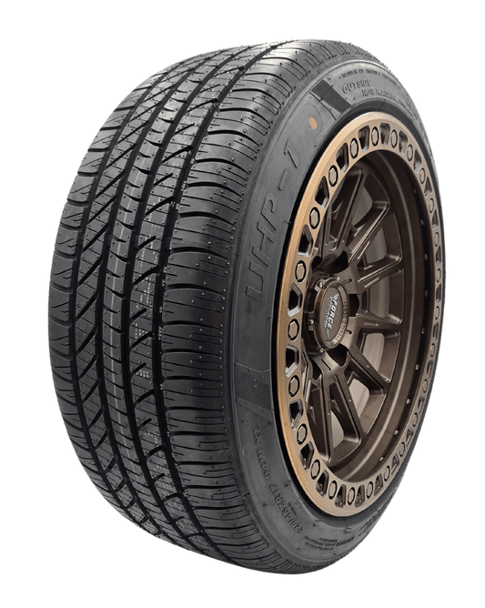 SuperMax UHP-1 UHP 215/45ZR17 91W XL Passenger Tire