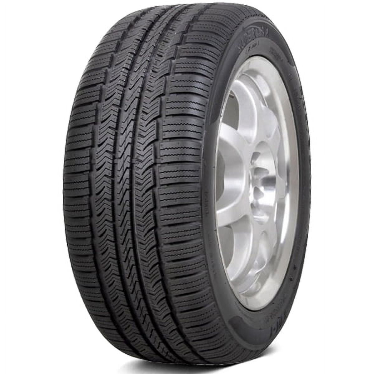 Supermax TM-1 215/65R17 99 T Tire