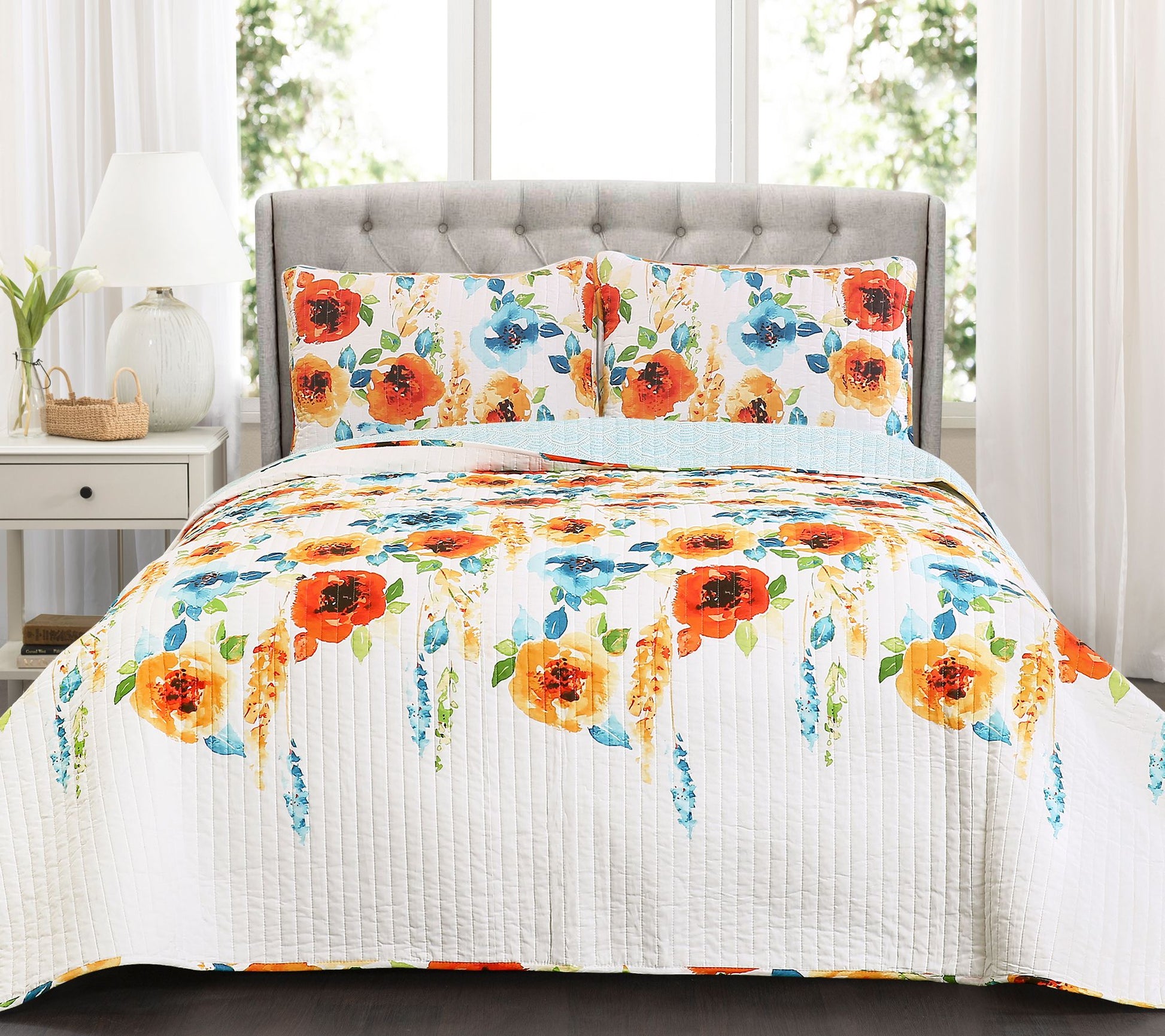 Percy Bloom Tangerine 3-Piece Full/Queen QuiltSet Lush Decor