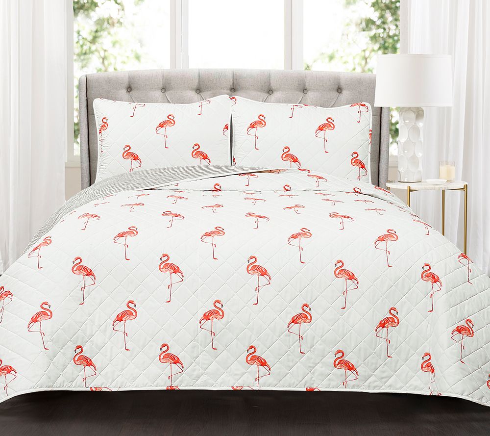 Kelly Flamingo 3-Piece Full/Queen Quilt Set byLush Decor