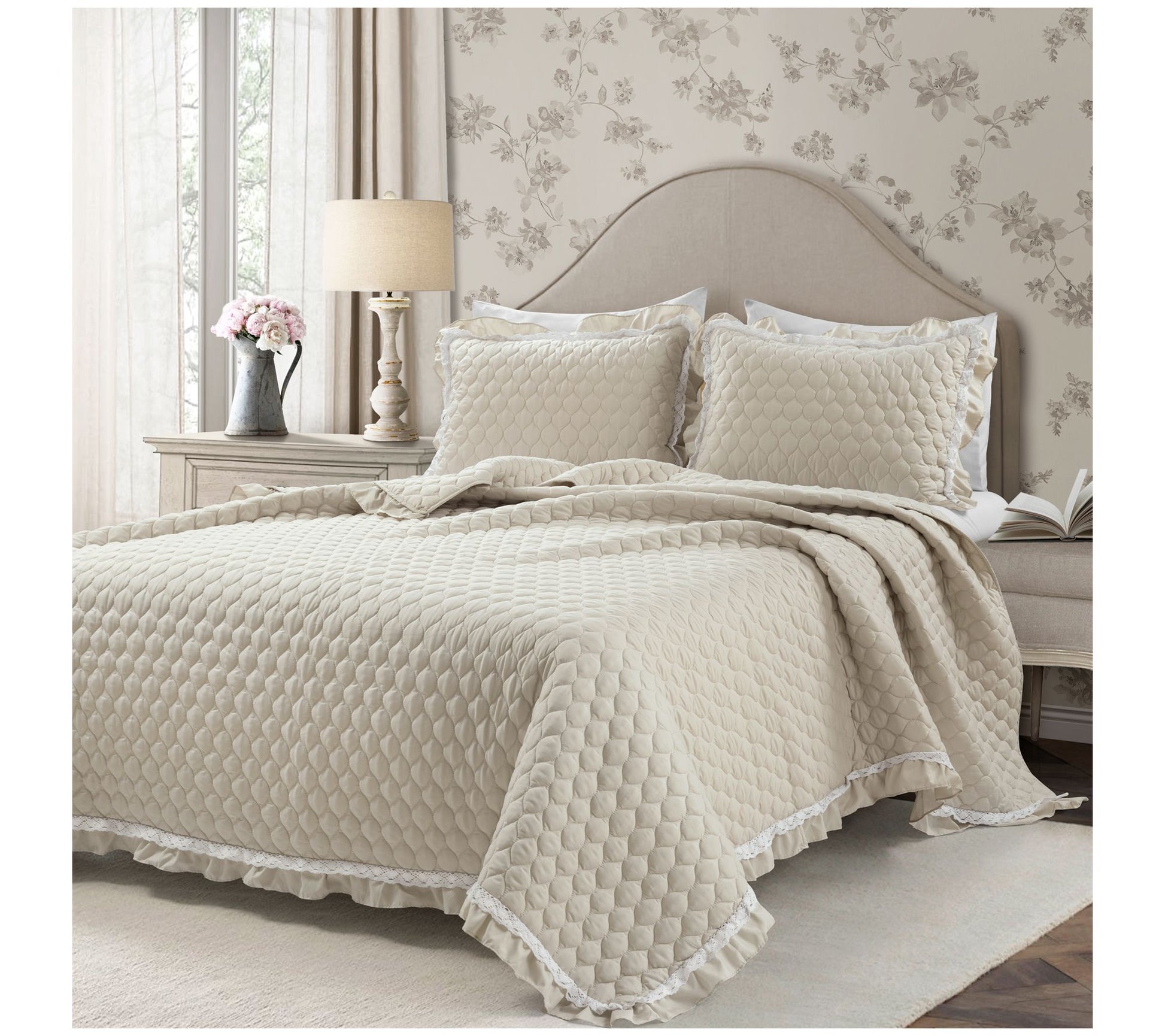Lush Decor Ella Shabby Chic Ruffle Lace Quilt - King