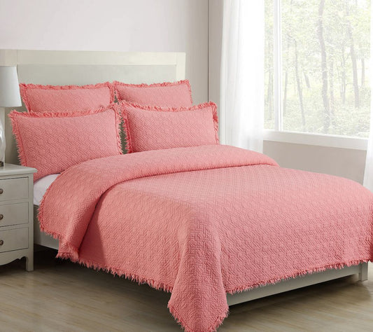 Trellis Peony King Quilt Set by Valerie