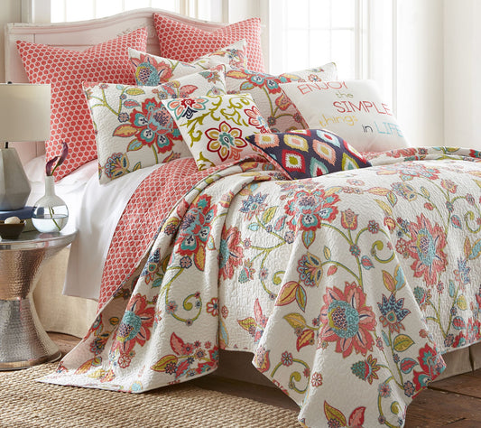 Levtex Home Clementine Floral 2-Piece Twin/TwinXL Quilt Set