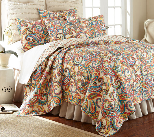 Levtex Home Alyssa Paisley 3-Piece Full/Queen Quilt Set
