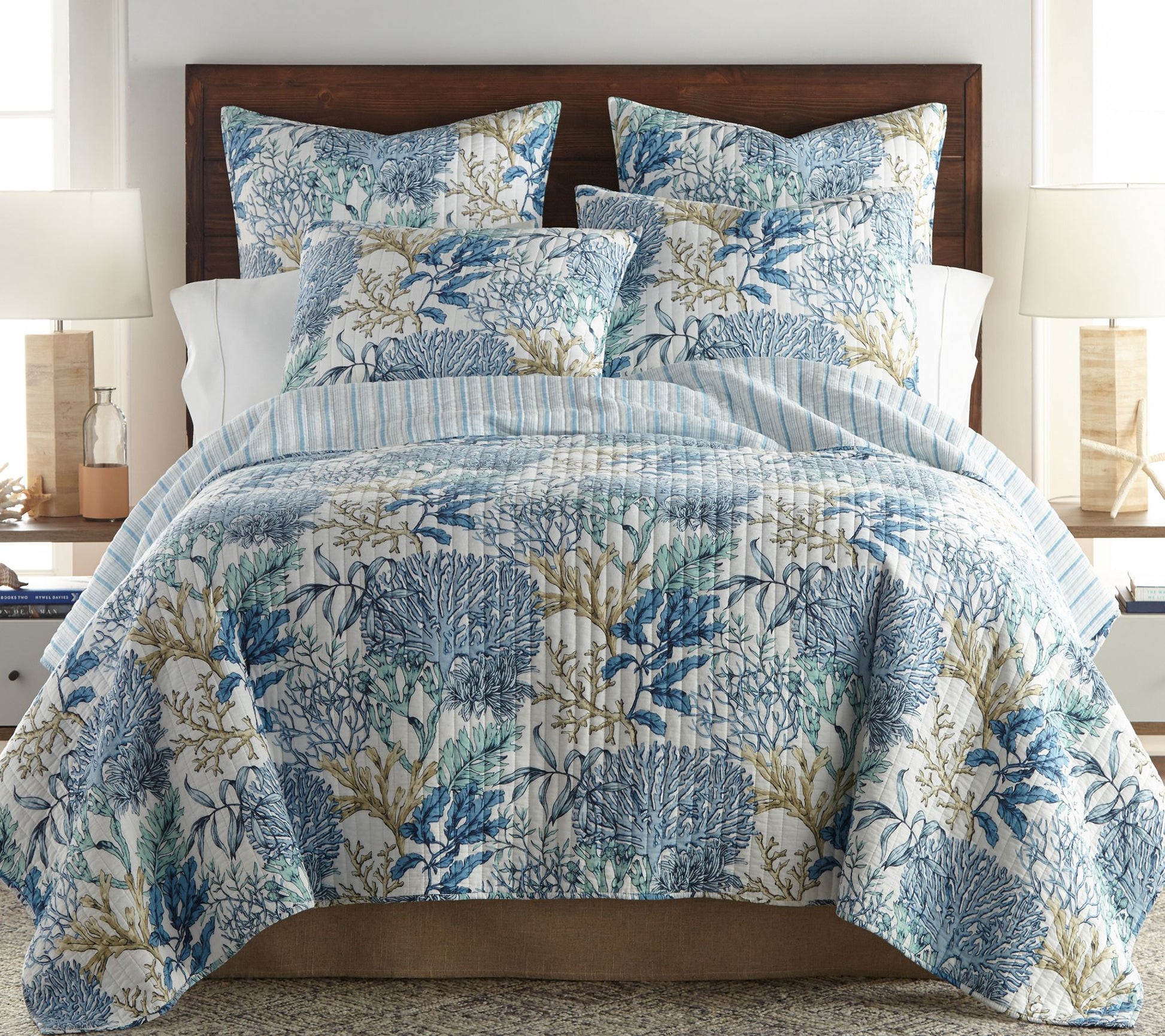 Levtex Home Mahina 3-Piece Coastal King/Cal Kin g Quilt Set