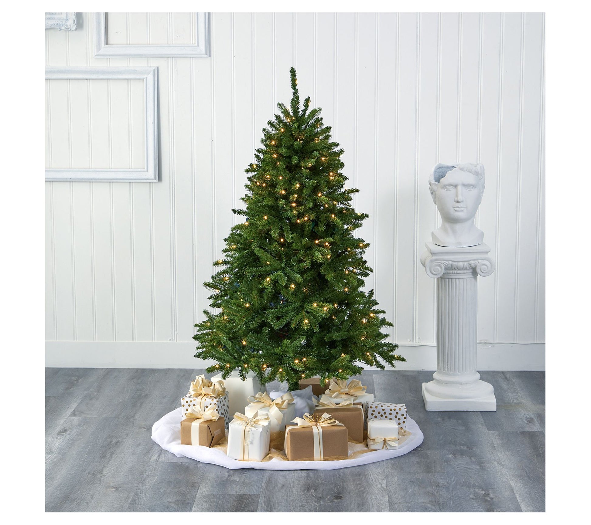 Nearly Natural 5-ft Sierra Natural Look Faux Ch ristmas Tree