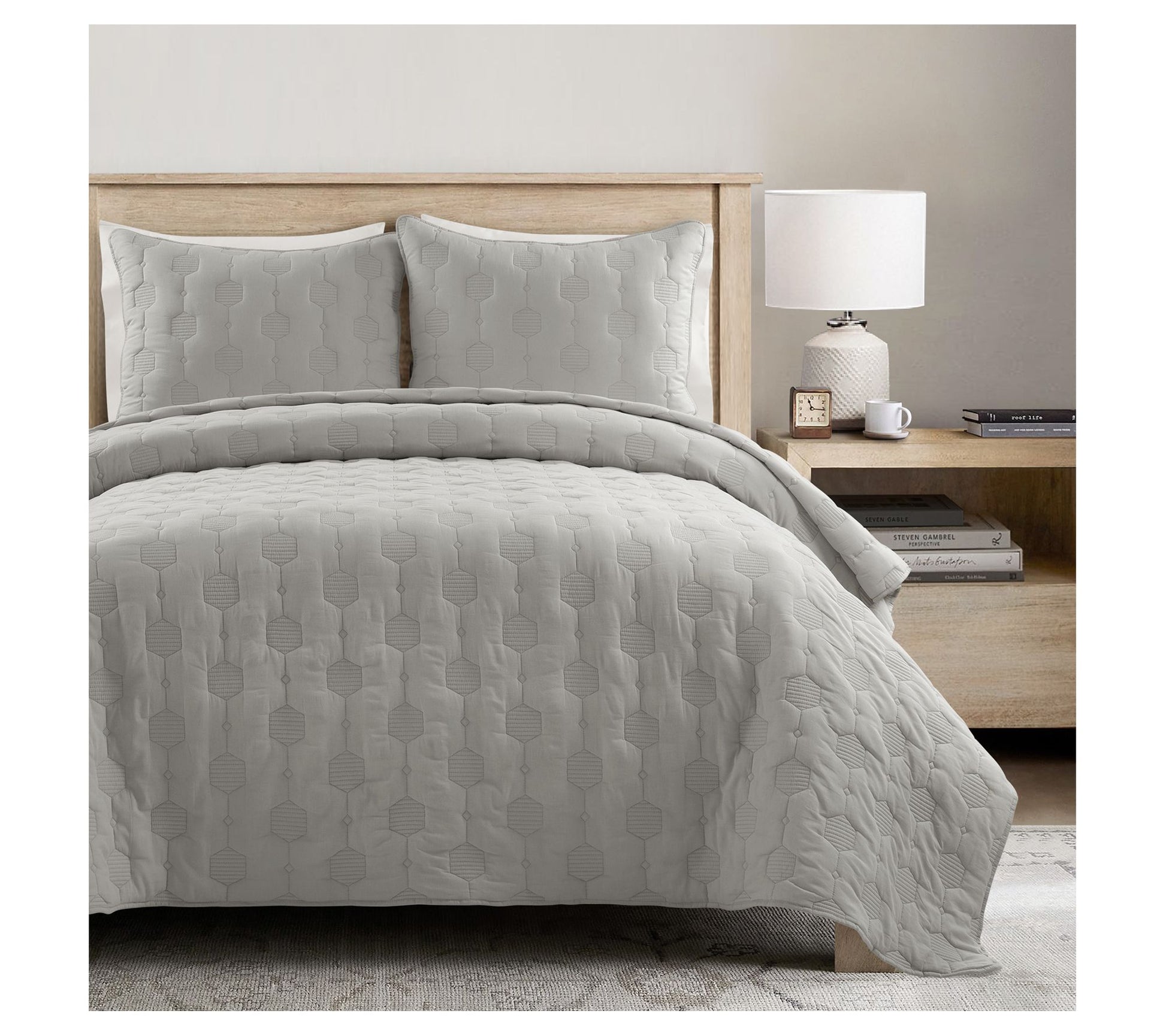 Lush Decor Hexagon Honeycomb Textured Cotton Quilt Set- F/Q