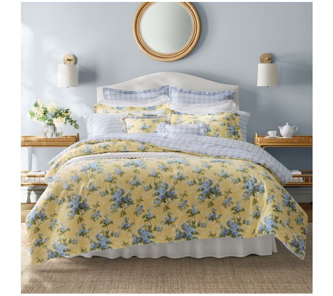 Laura Ashley Ca ssidy Yellow Ki ng Comforter Sh am Bonus Set