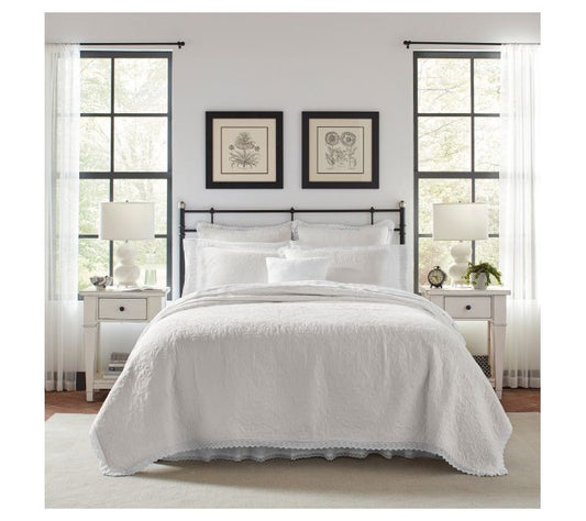 Laura Ashley Heirloom Crochet White Full QueenQuilt-Sham Set