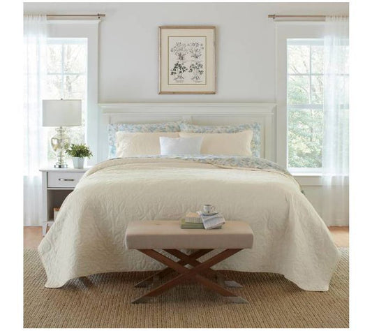 Laura Ashley Felicity Beige King Quilt-Sham Set
