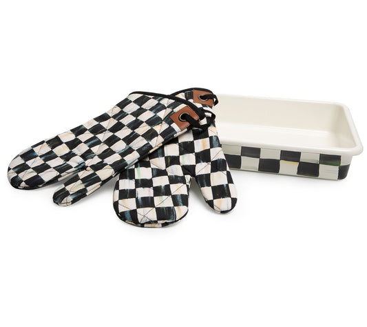 MacKenzie-Childs Courtly Check Baking Set