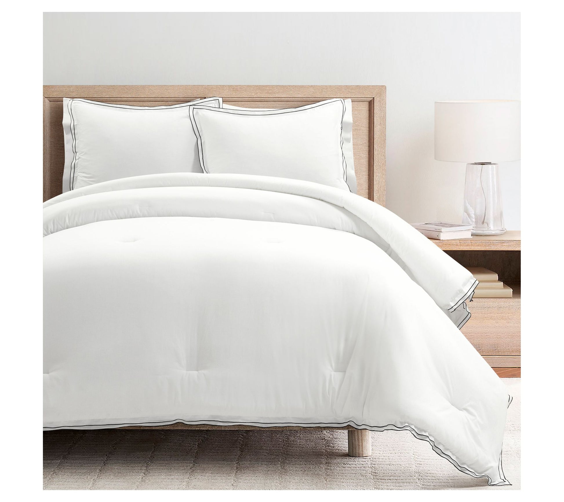 Lush Decor Hampton Embroidered Contrast Edge Comforter King