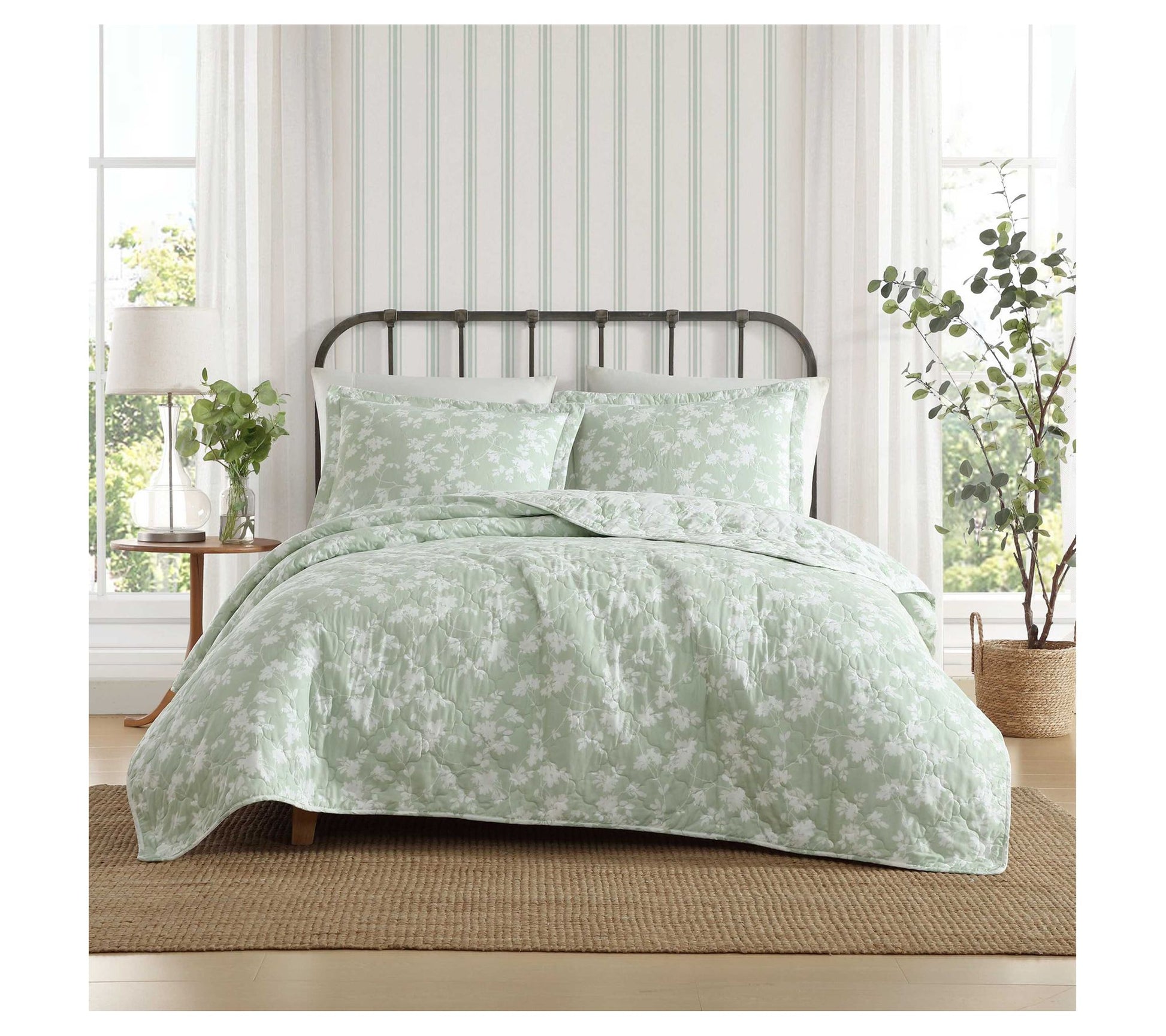 Laura Ashley Adorabelle Silhouette Full/Queen Quilt Sham Set