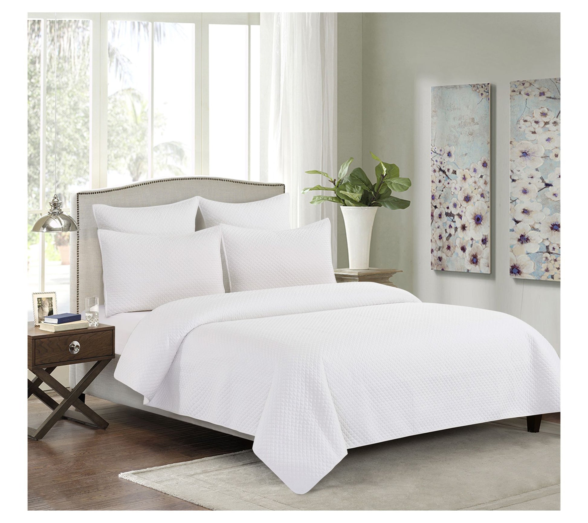 Kya White Full/Queen 3 Piece Quilt Set by Valerie
