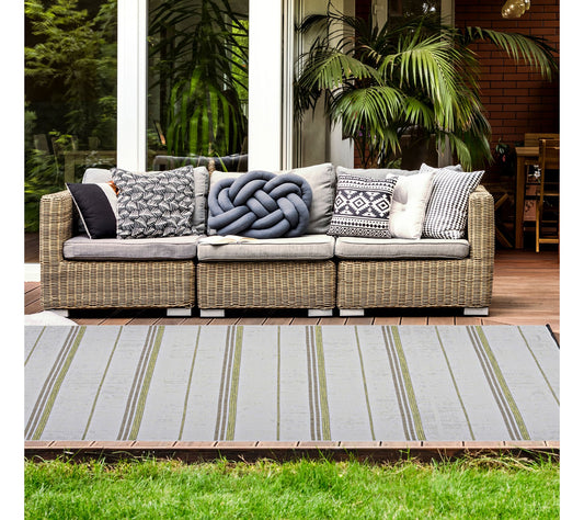 Linon Home Indoor Outdoor Myriad Area Patio Rug6'6" X 9'6"