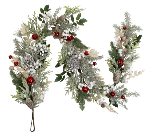 Northlight Pinecones and Berries Christmas Garland 6' x 8"