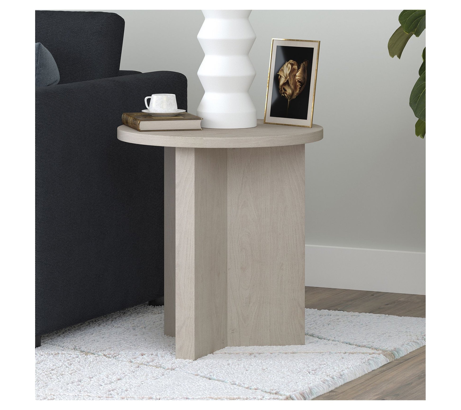 Hudson&Canal Anders 20" Wide Round Side Table