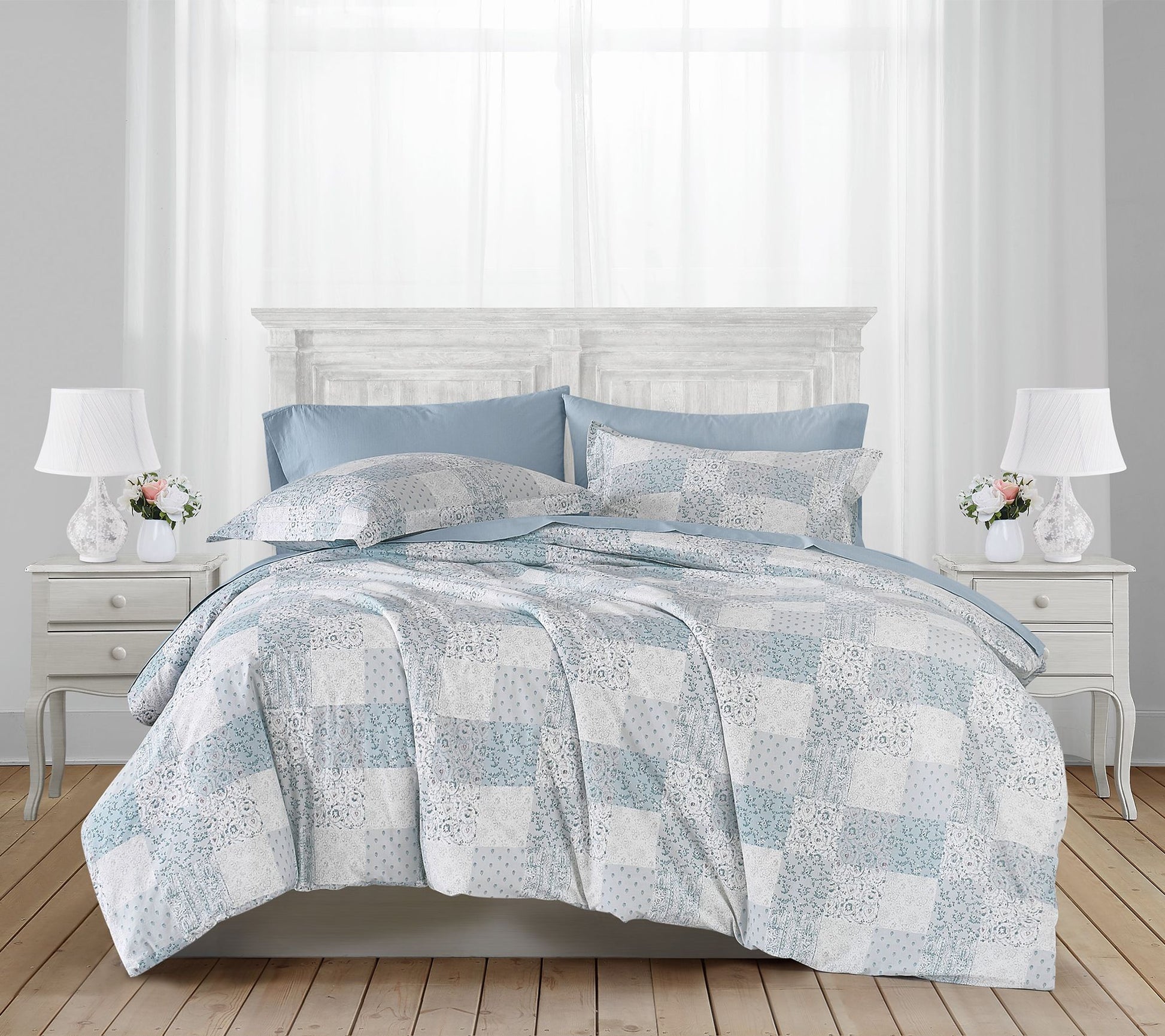 The Farmhouse by Rachel Ashwell Bohemian Rhapsody T Comforter