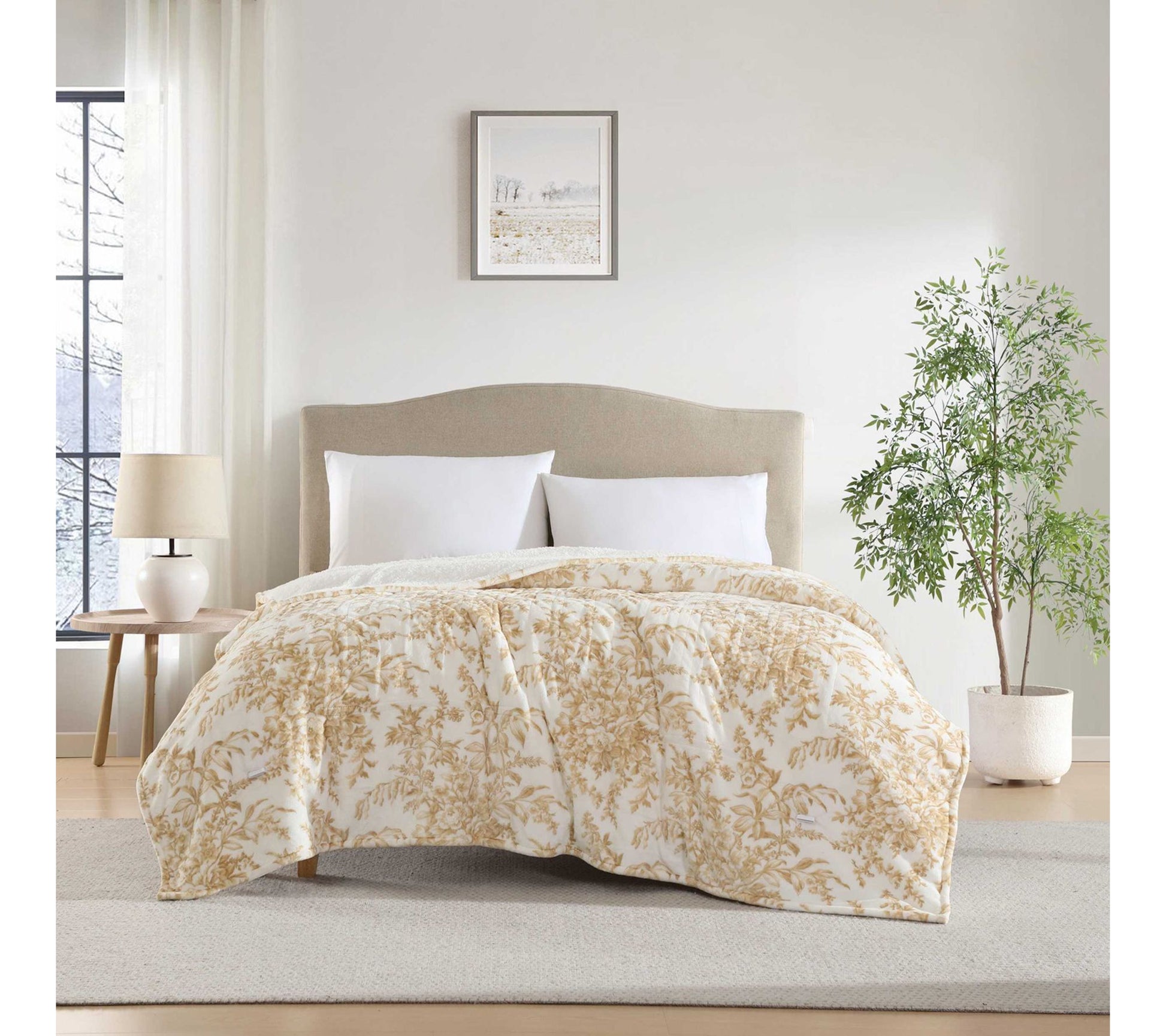 Laura Ashley Bedford Plush Sherpa Full Heated Blanket